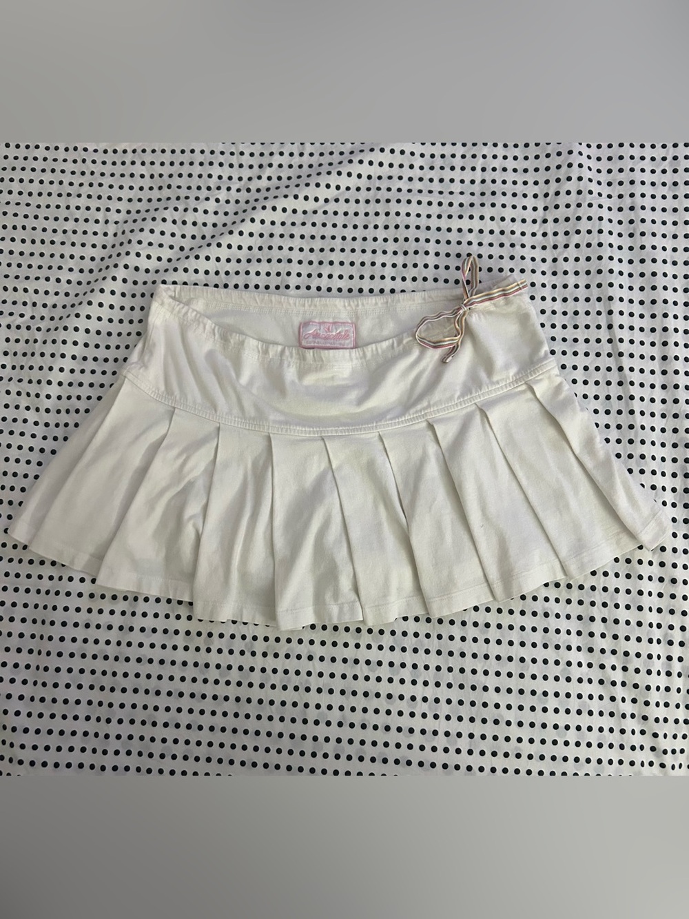 Vintage aeropostale pleated mini skirt